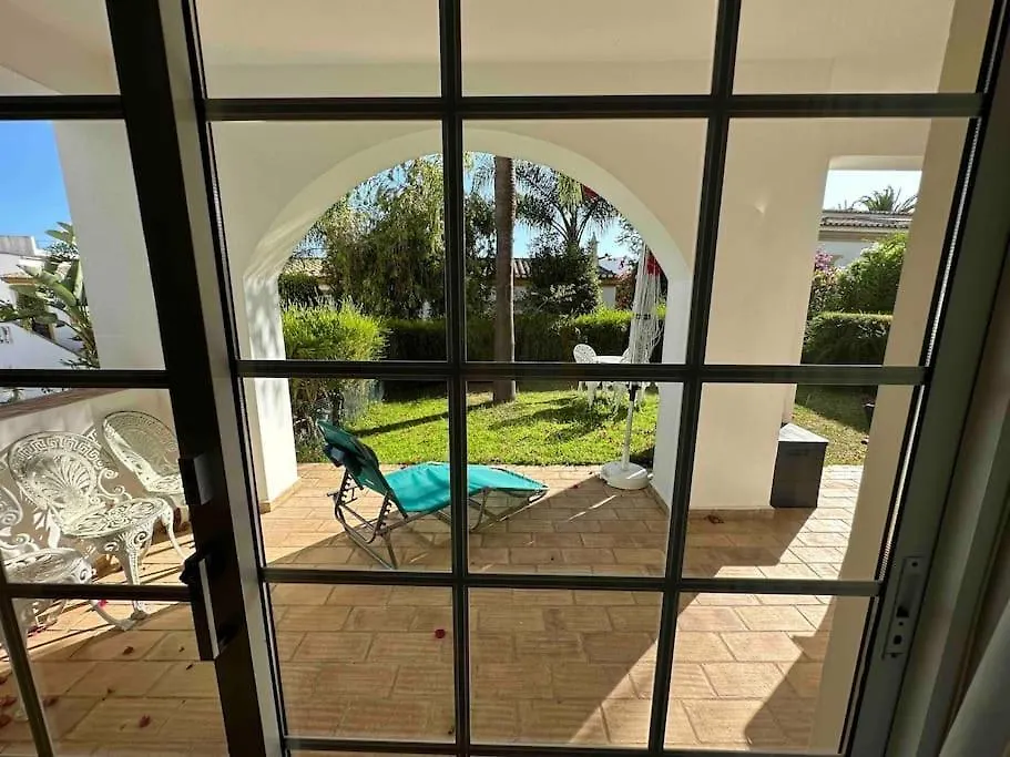 Casa Buccaneer, 2 Bedroom Garden Apartment In Praia Da Luz 0*,  Portugal