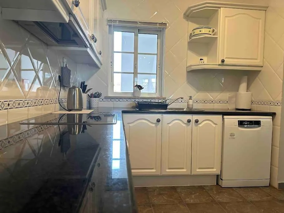 Casa Buccaneer, 2 Bedroom Garden Apartment In Praia Da Luz